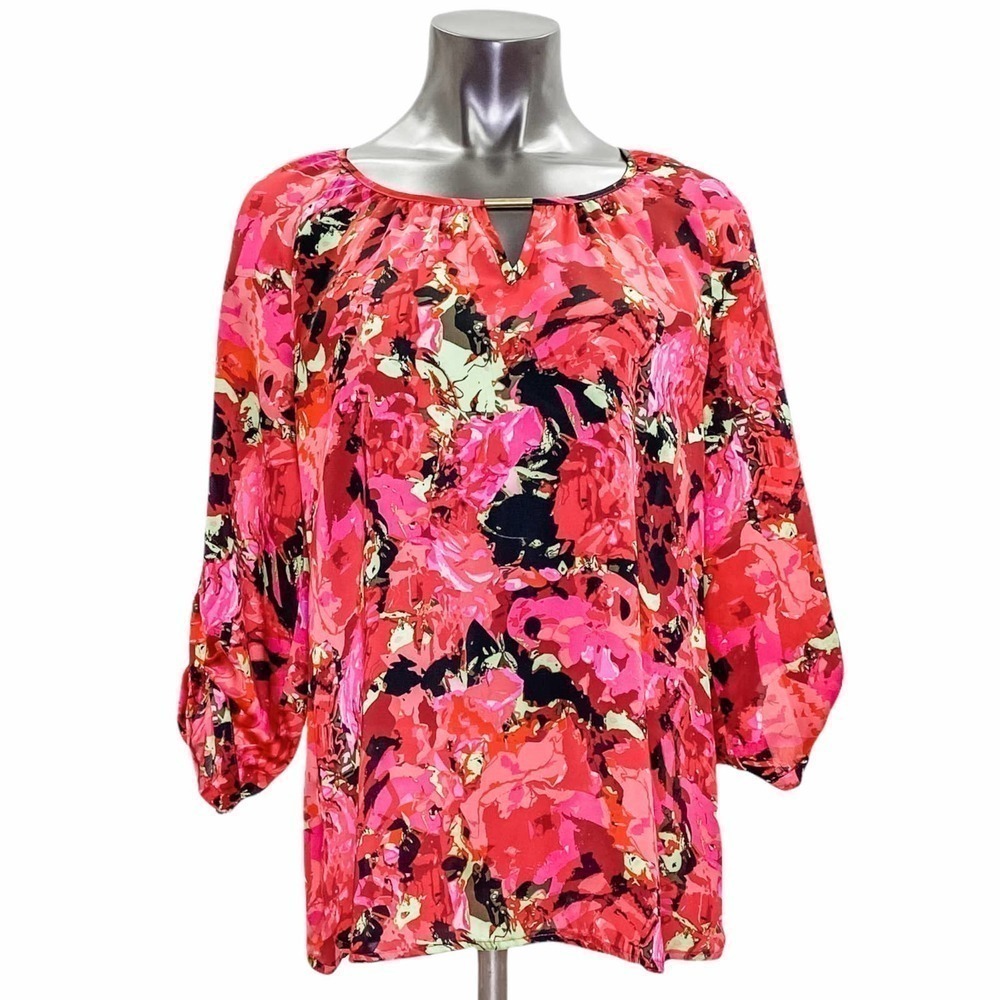 NUE Options Pink Floral Keyhole Long Sleeve Blouse